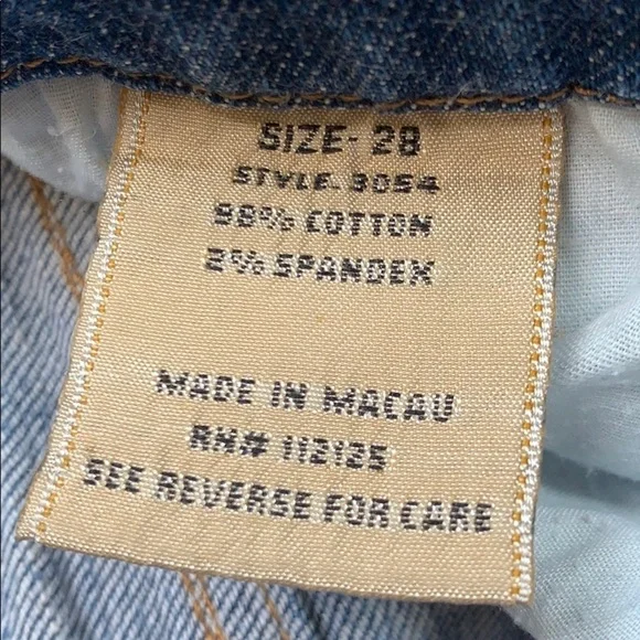 Women's Celebrity Pink Distressed And Studded With Stones Flare Bottom Jeans 28 - Picture 12 of 13